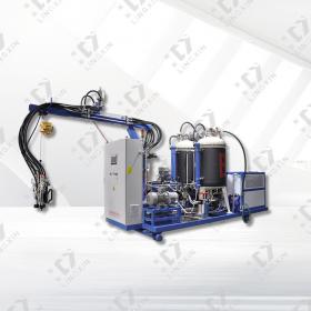 聚氨酯小型發(fā)泡機(jī)